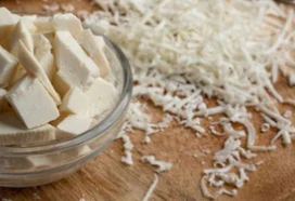 Μυζήθρα Τρίμμα ΤΣΑΚΟΥΜΗΣ 2kg