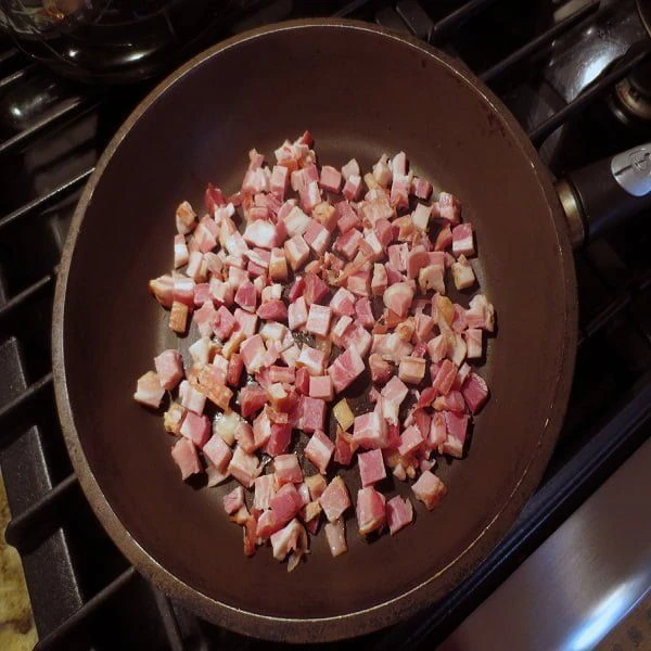 Μπέικον Καπνιστό σε Κύβους 1kg